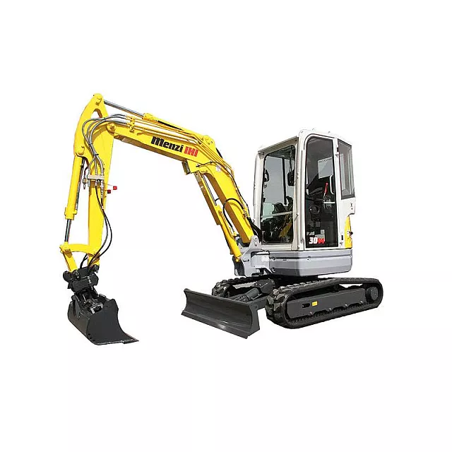 MINIEXCAVADORA 2.700 KG