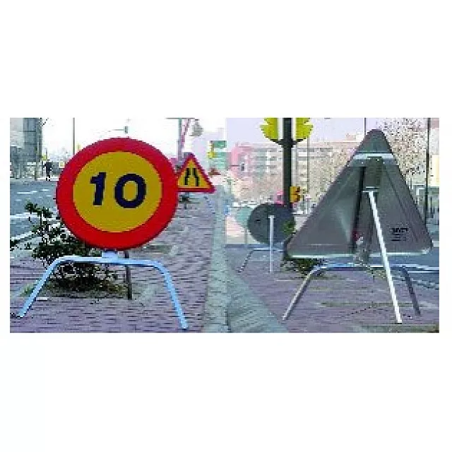 SEÑAL TRÁFICO METÁLICA C/TRÍPODE