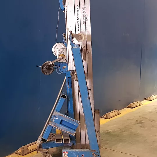 Sumigas venta segunda mano Elevador manual 360 kgs.