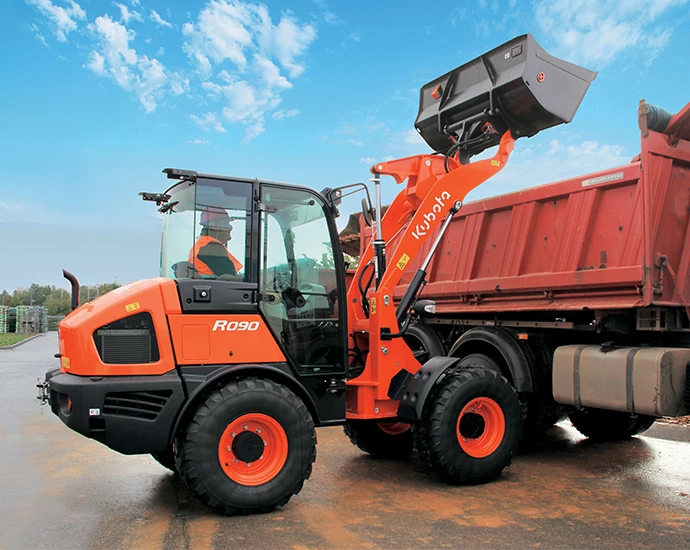 Venta de pala cargadora Kubota R090
